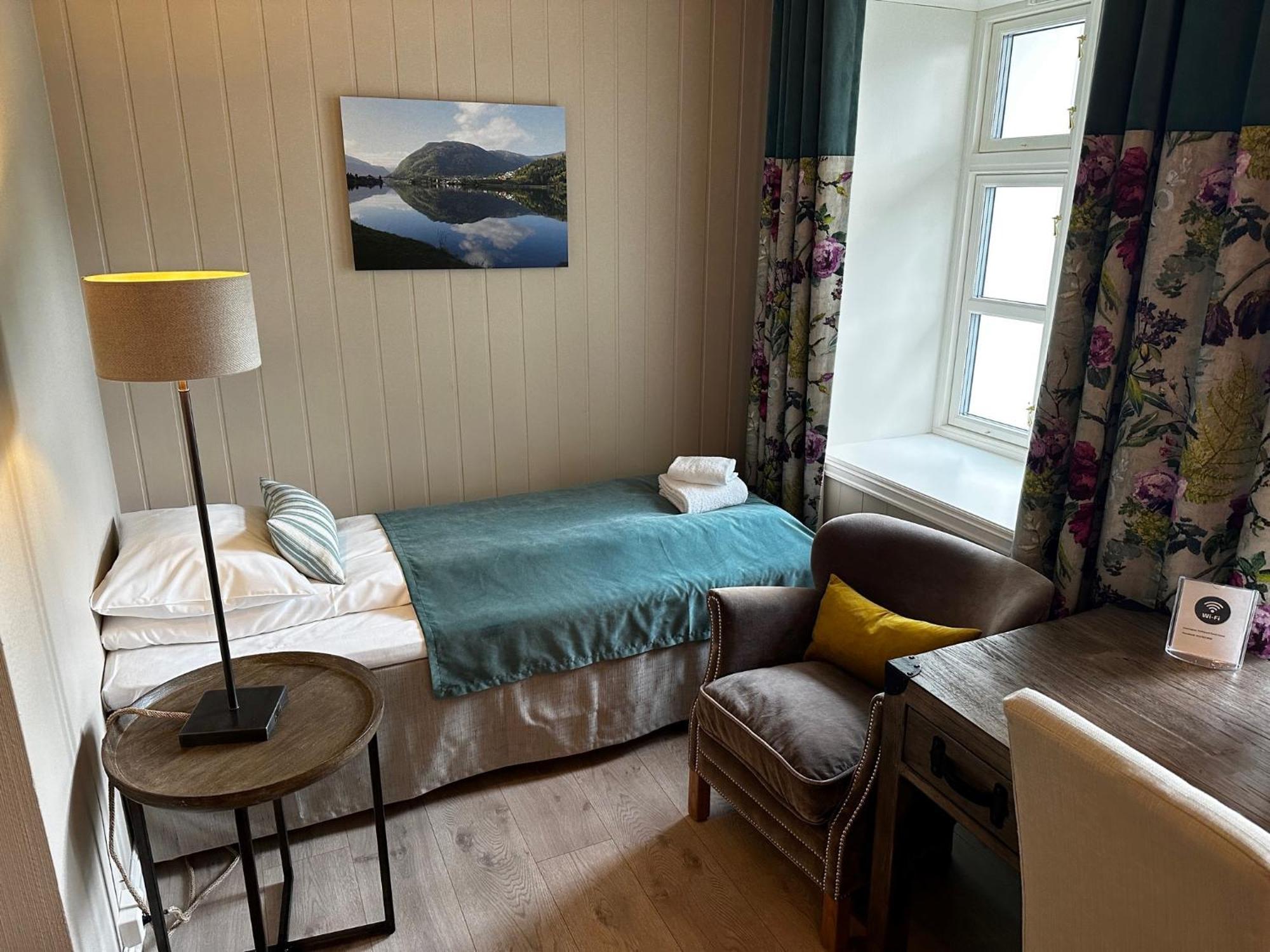 Hofslund Fjord Hotel Sogndal Exteriér fotografie